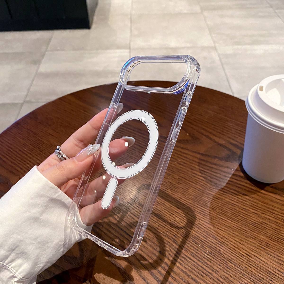 Magnetic Wireless Charging TPU Bumper Case For iPhone 17 Air in Clear – view 3