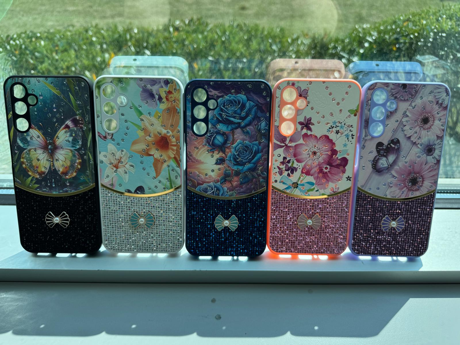 Sparkle Glitter Bling Phone Case in White With Colorful Cover for Galaxy S25 Plus – view 4